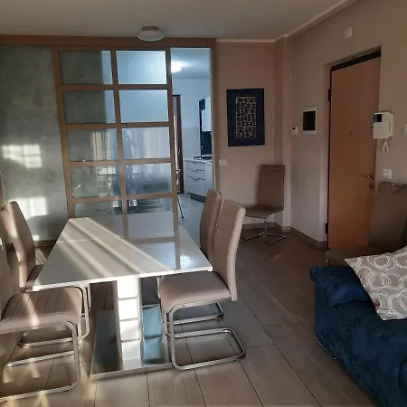 Casa Lorena Apartment *